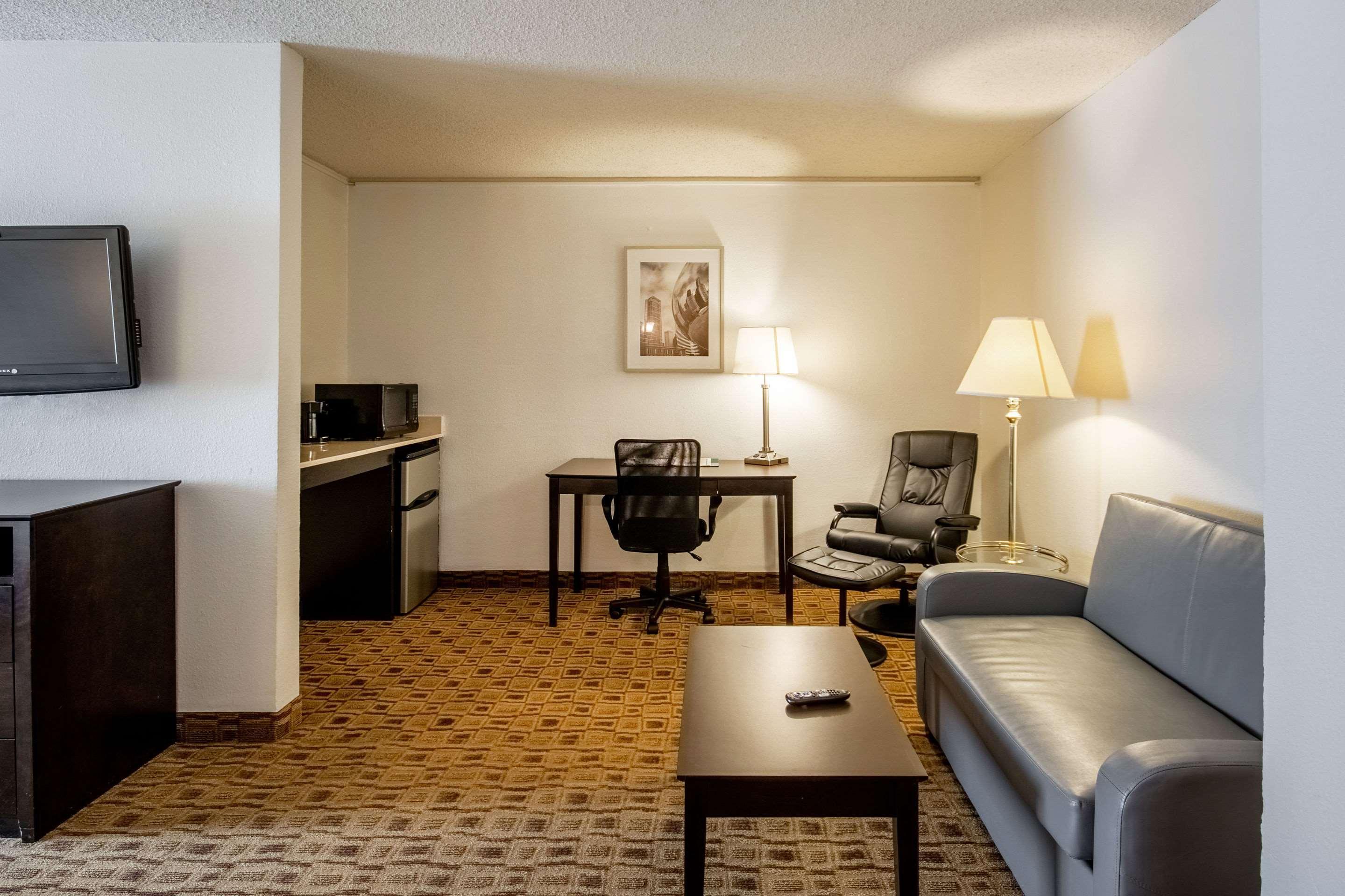 Coratel Plus Suites Wichita West Airport المظهر الخارجي الصورة