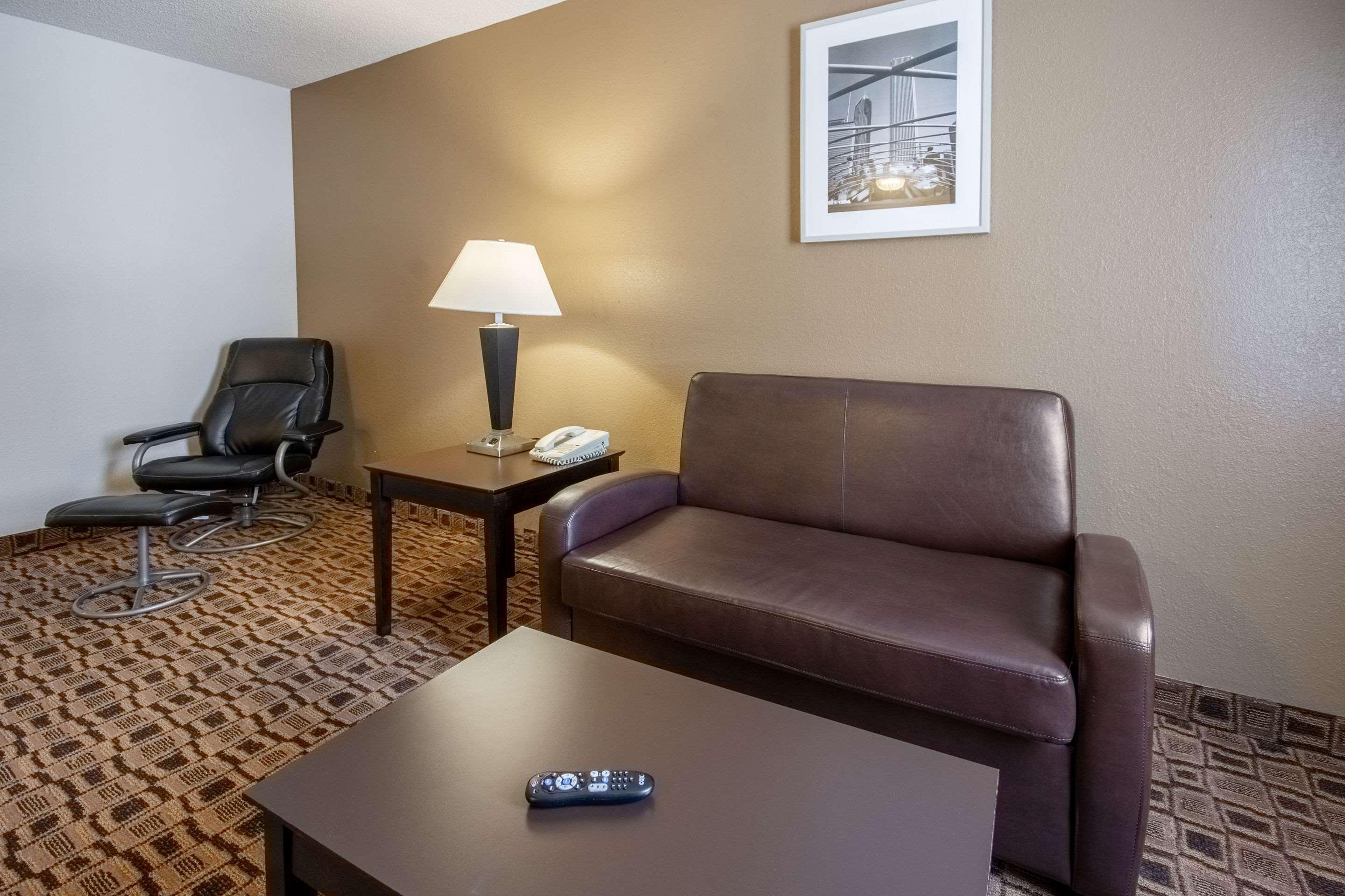 Coratel Plus Suites Wichita West Airport المظهر الخارجي الصورة