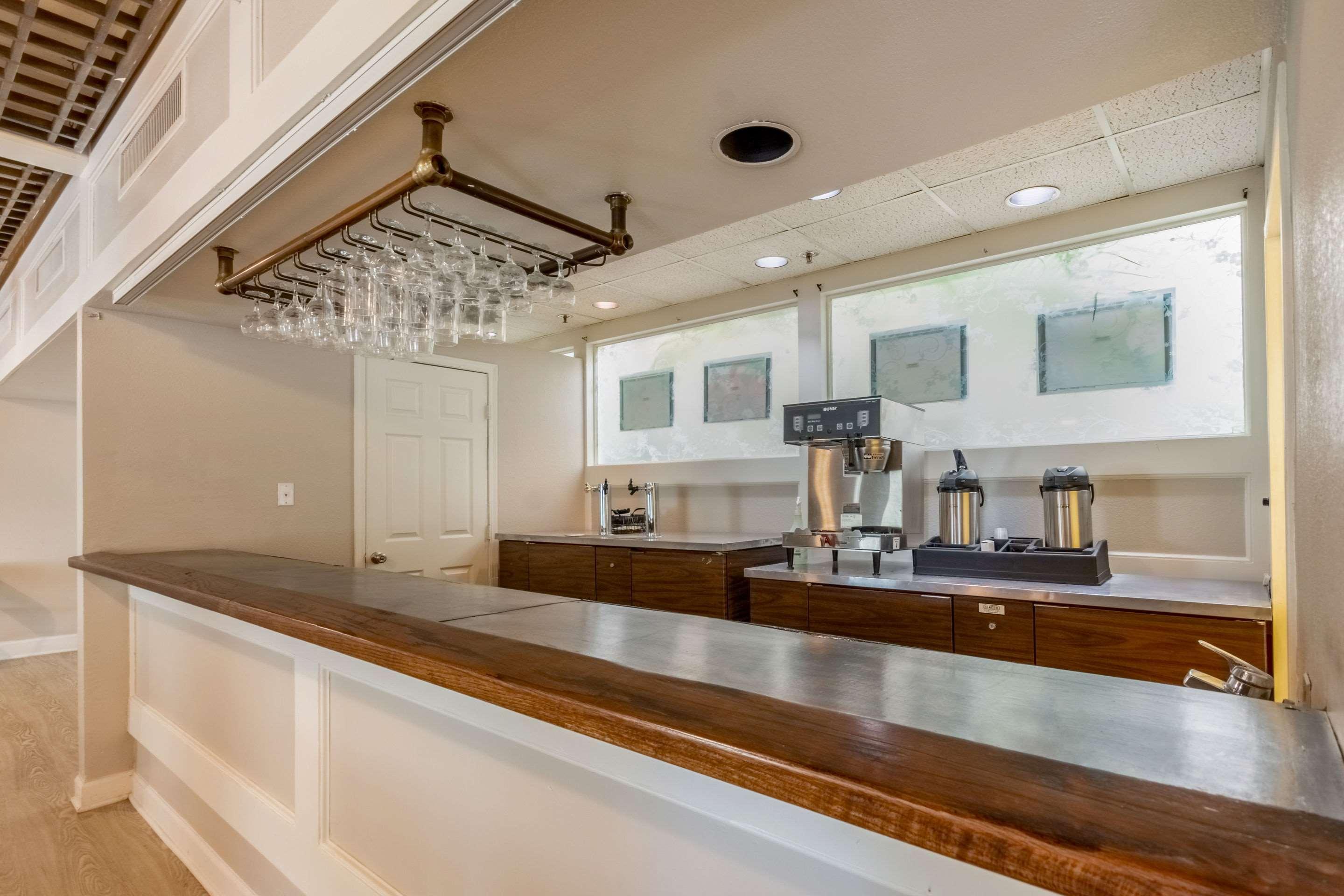 Coratel Plus Suites Wichita West Airport المظهر الخارجي الصورة