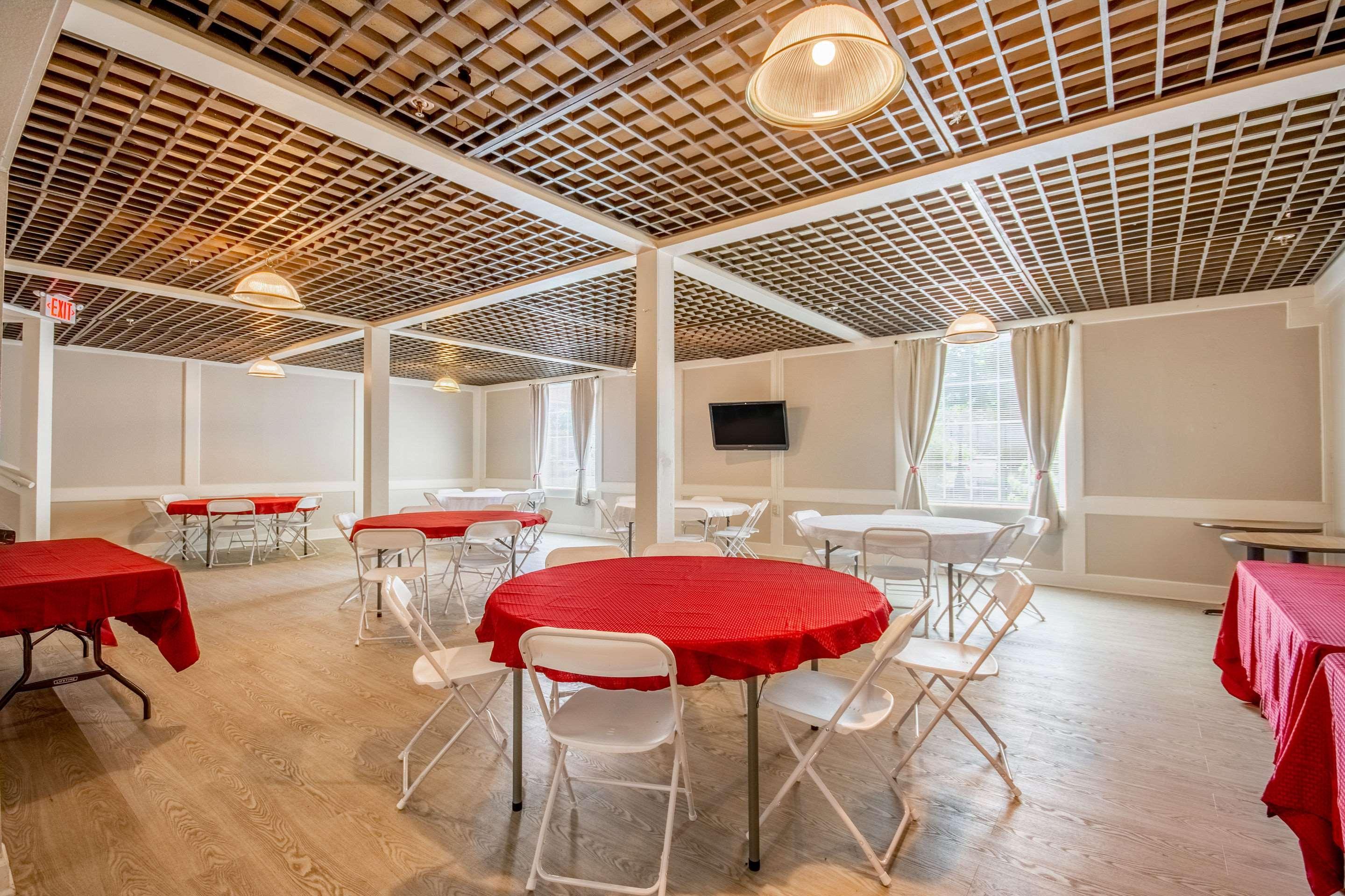 Coratel Plus Suites Wichita West Airport المظهر الخارجي الصورة